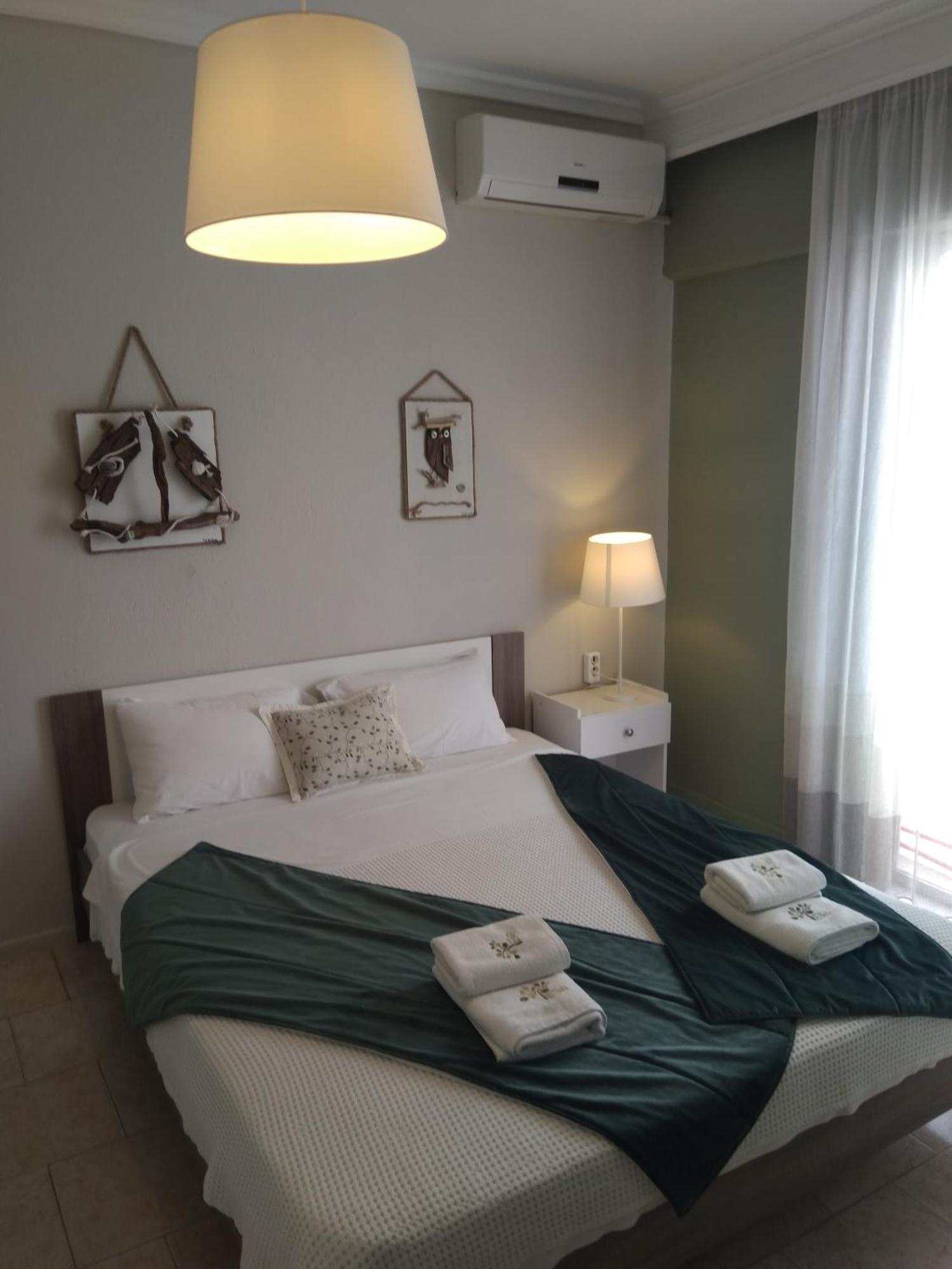 Dionisos Elia Aparthotel ปาลาเรีย ดิโอนิซีอู ภายนอก รูปภาพ
